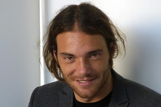 andrea pezzi nel 2003