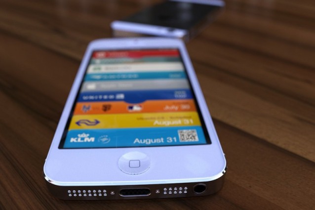iPhone-5-render-front-638x425